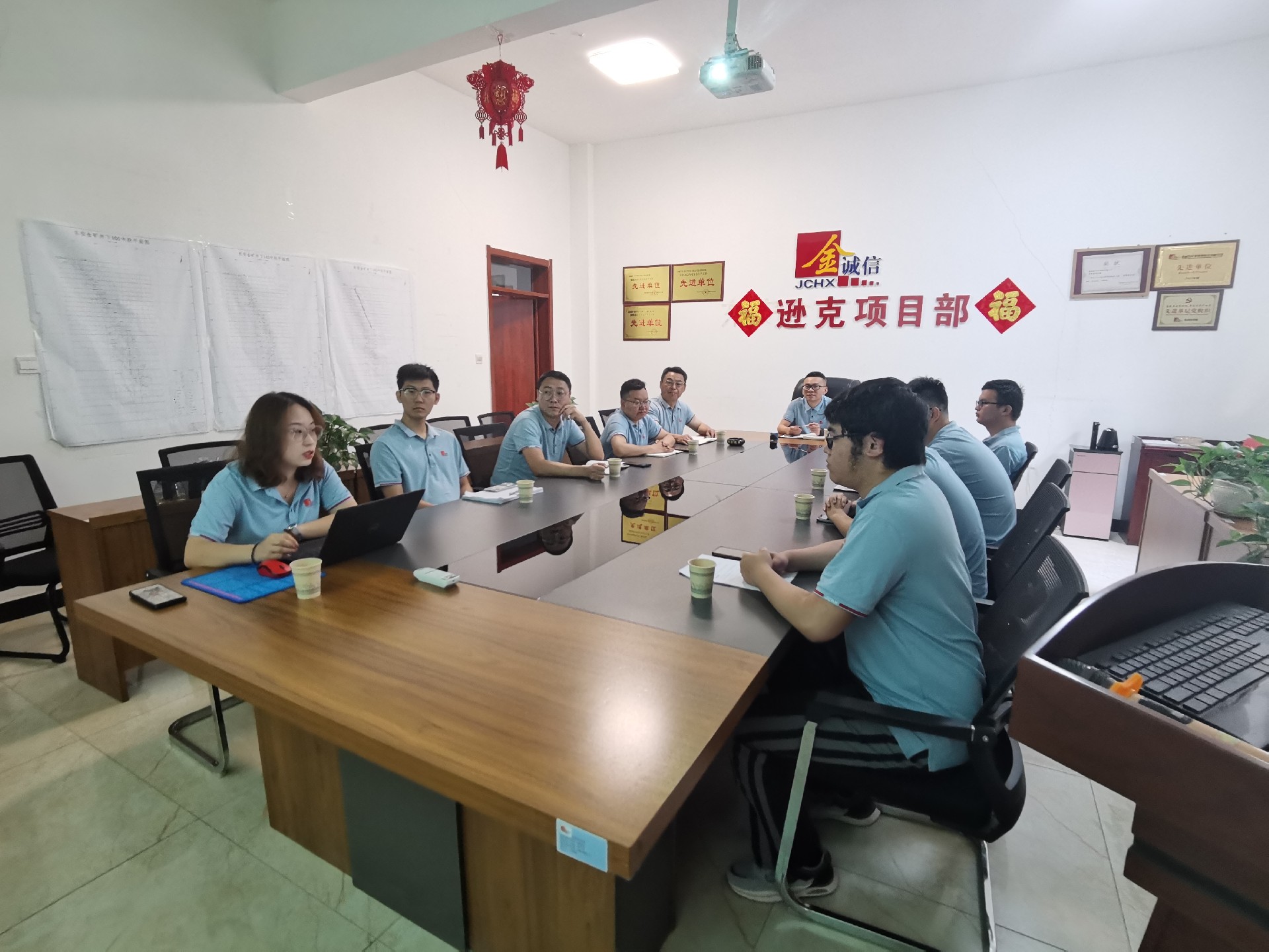 1693812803850210.jpg 1.jpg