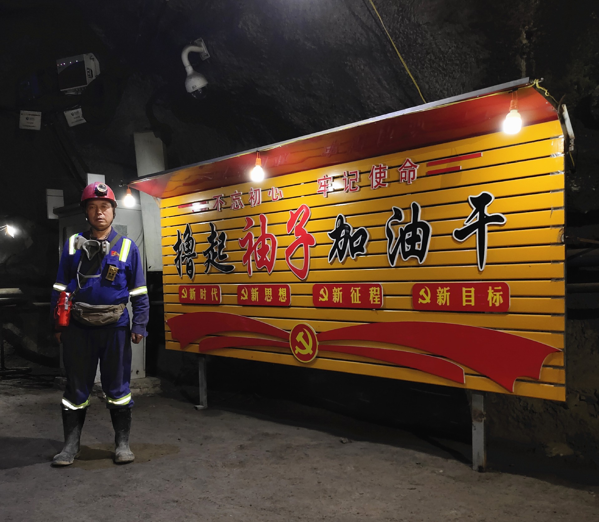 1620451589556596.jpg 贺茂明_副本.jpg