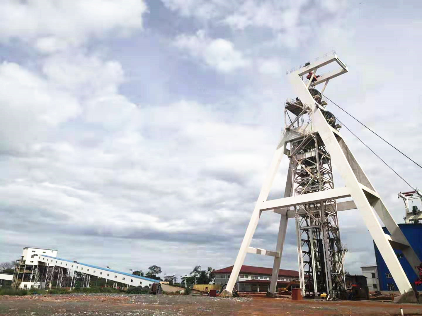 1621583247941231.jpg 封面_副本.jpg