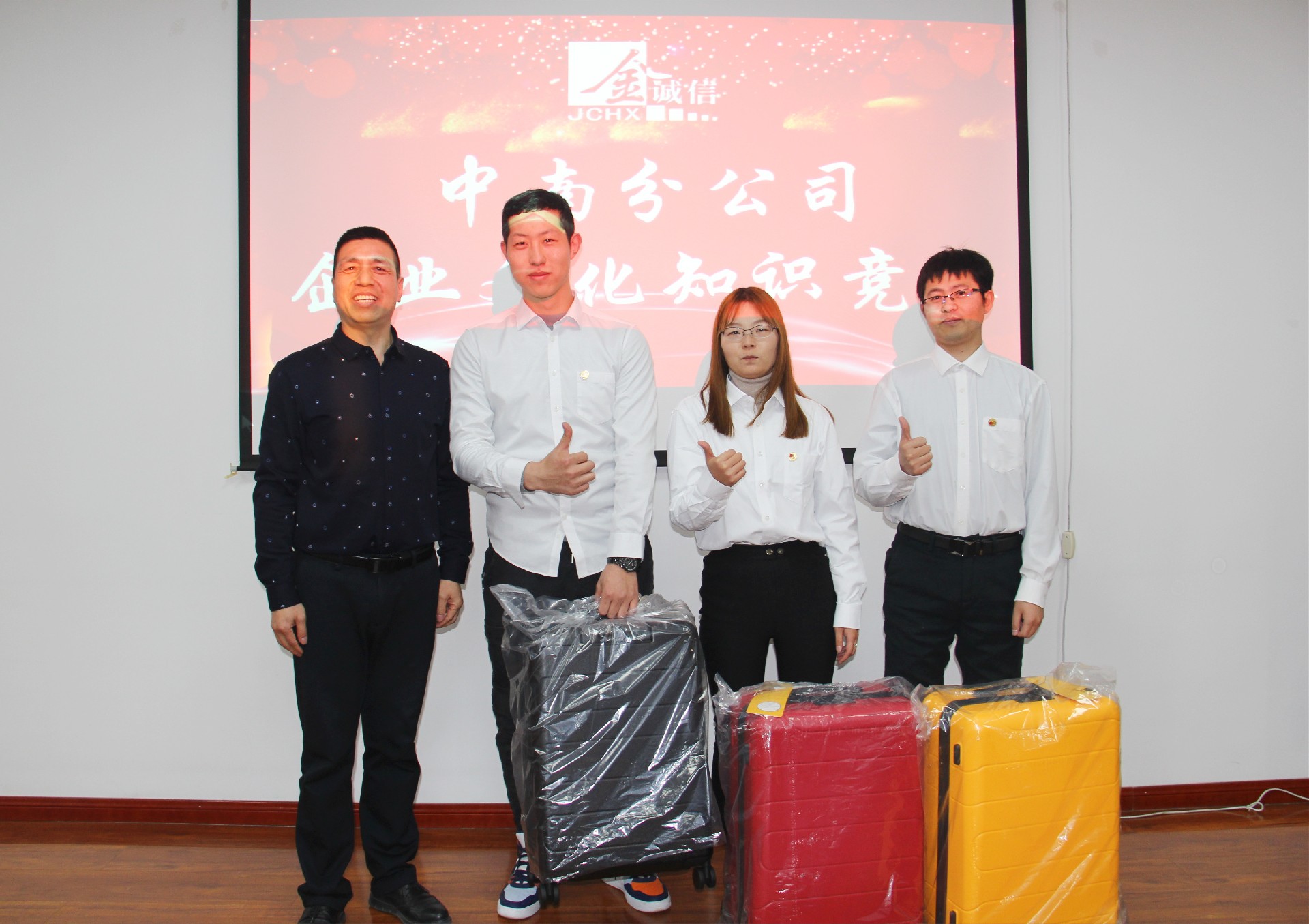 稿件配图 (8)_副本.jpg