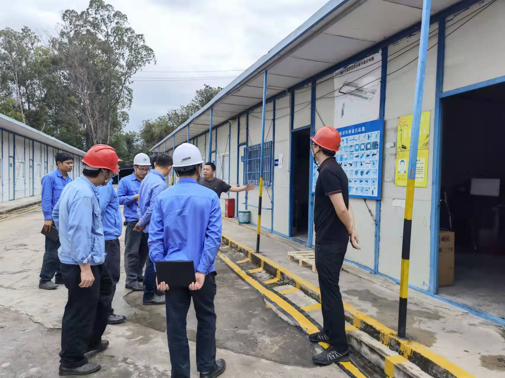 海矿业主方到项目部1.jpg