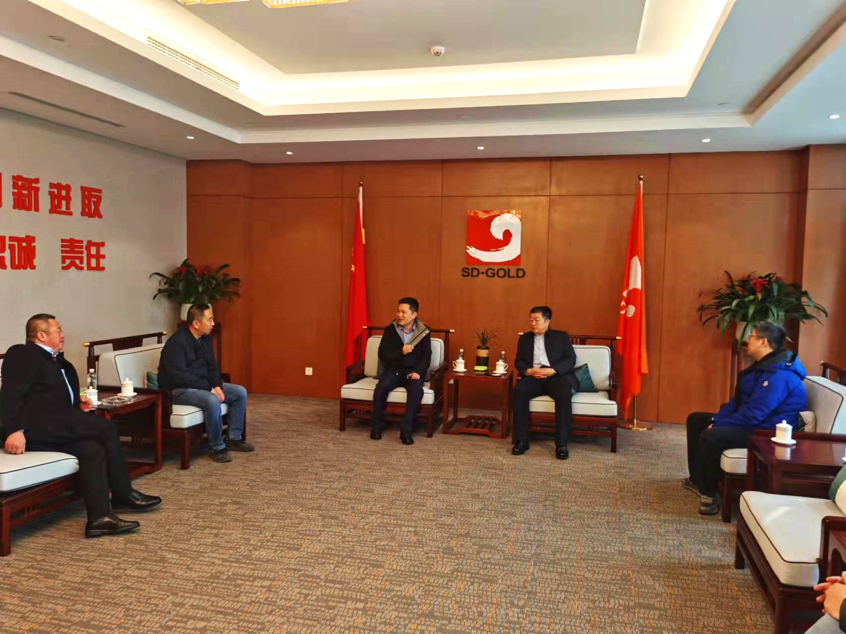 （汇金-冷玉刚）王青海董事长视察山东片区-配图 (3)1.jpg