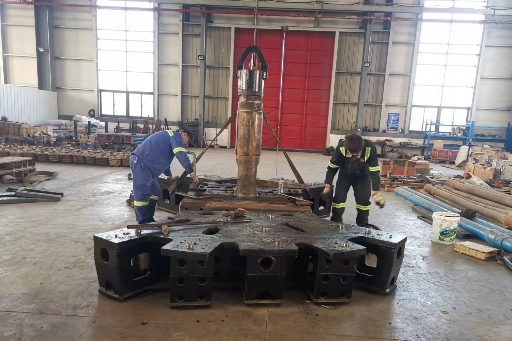 反井项目部福建古田反井工程施工直径再突破 (2)_副本.jpg